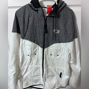 Nike International Jacket
